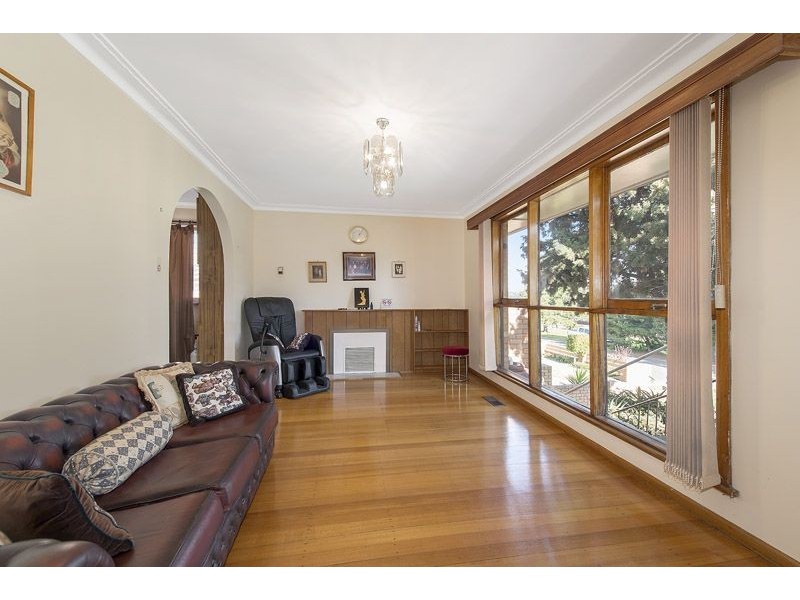 98 Railway Parade, Pascoe Vale VIC 3044