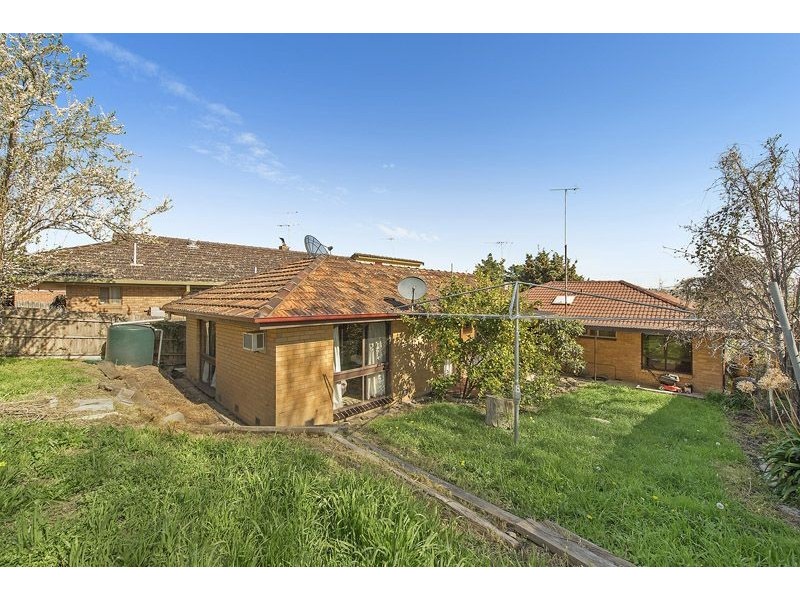 98 Railway Parade, Pascoe Vale VIC 3044