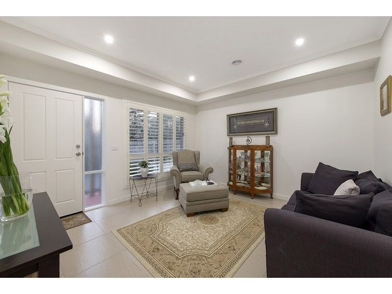 2/32 Kennedy Street, Glenroy VIC 3046