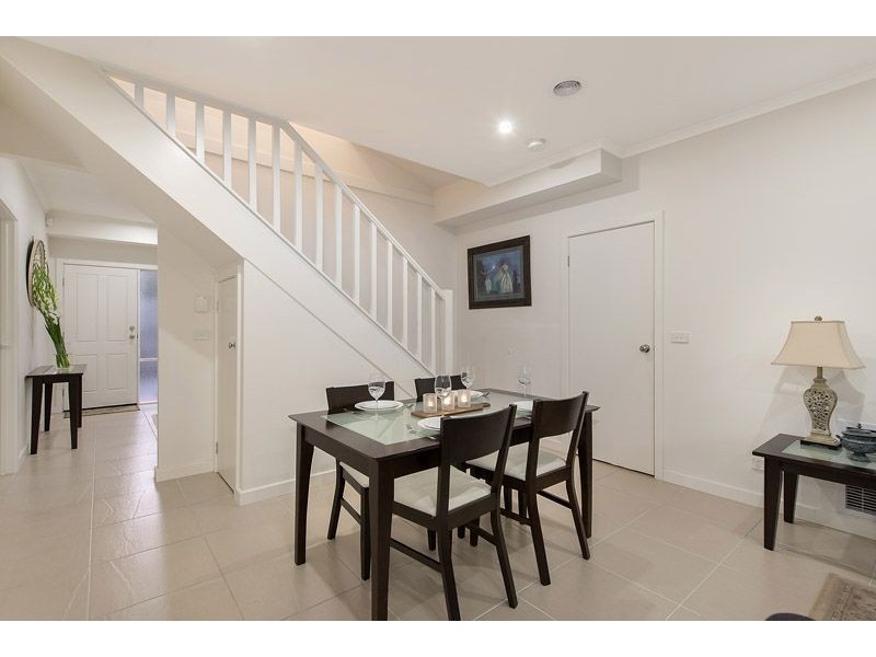 2/32 Kennedy Street, Glenroy VIC 3046