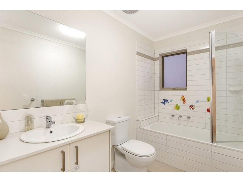 2/32 Kennedy Street, Glenroy VIC 3046