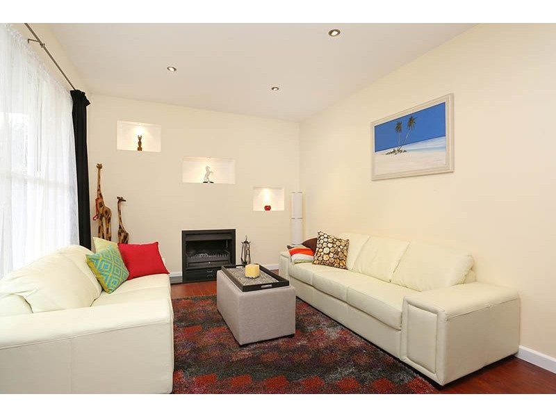 87 Beatty Avenue, Glenroy VIC 3046