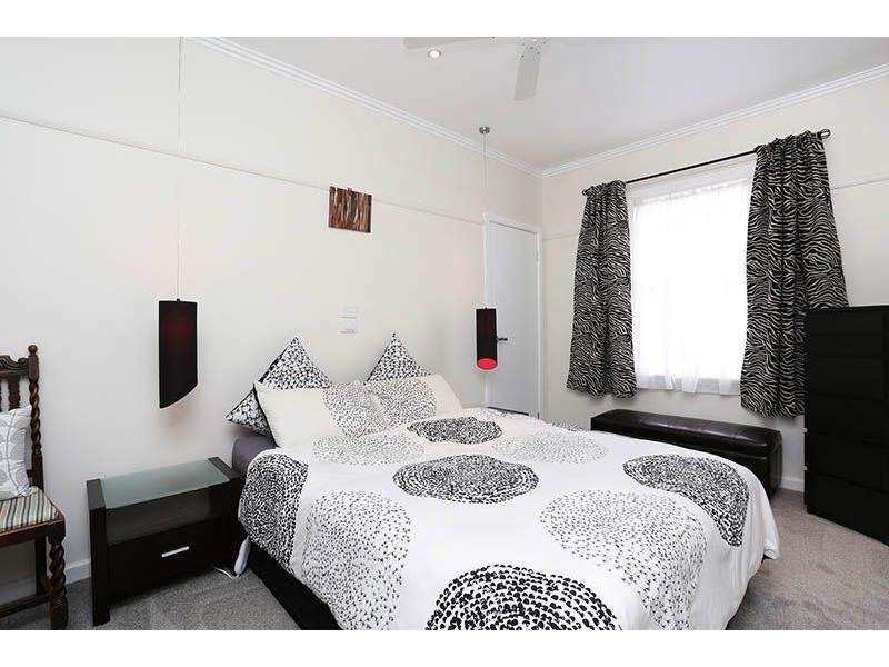 87 Beatty Avenue, Glenroy VIC 3046