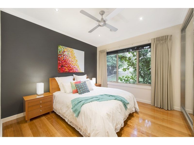 71 Vincent Street, Oak Park VIC 3046