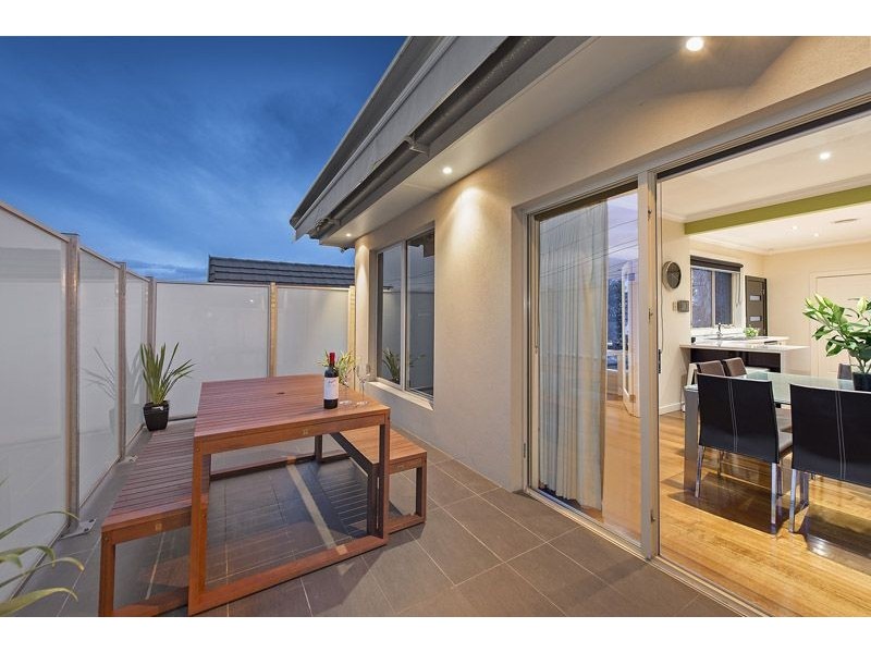 71 Vincent Street, Oak Park VIC 3046