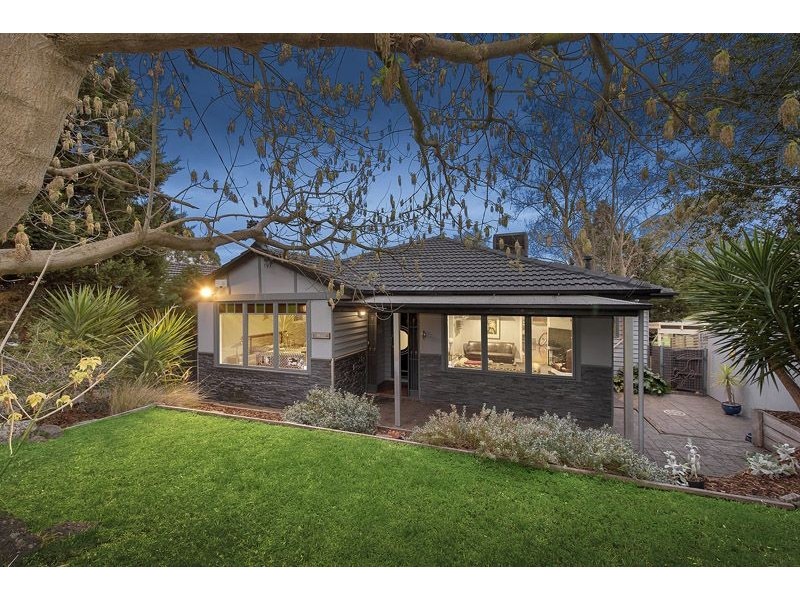 30 Moonee Boulevard, Glenroy VIC 3046