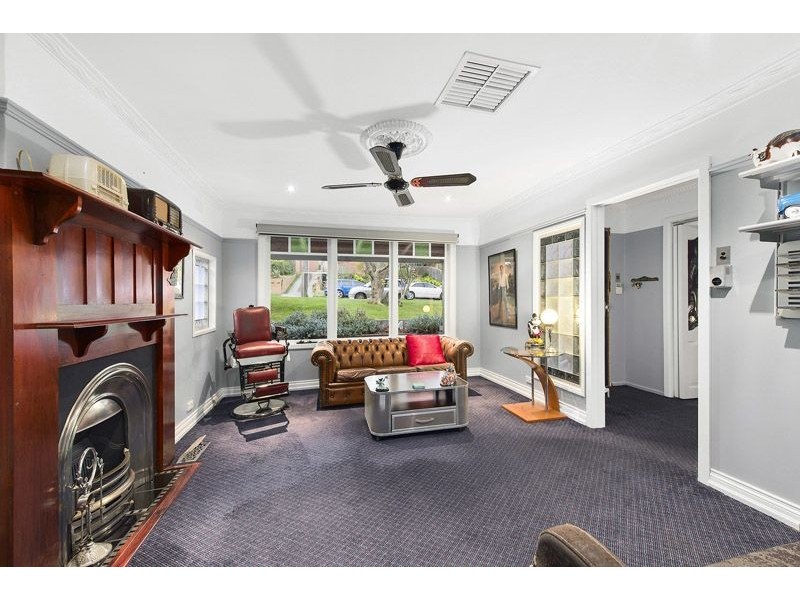 30 Moonee Boulevard, Glenroy VIC 3046