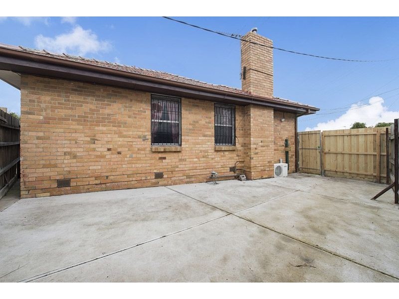 23 Robinson Street, Jacana VIC 3047