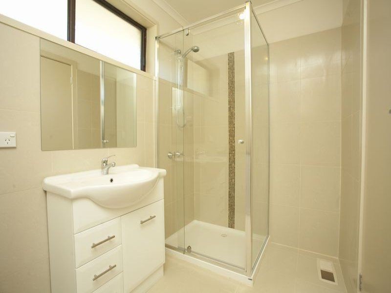 4/9-11 Everard Street, Glenroy VIC 3046