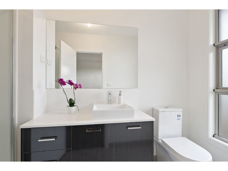 2/41 Clovelly Avenue, Glenroy VIC 3046