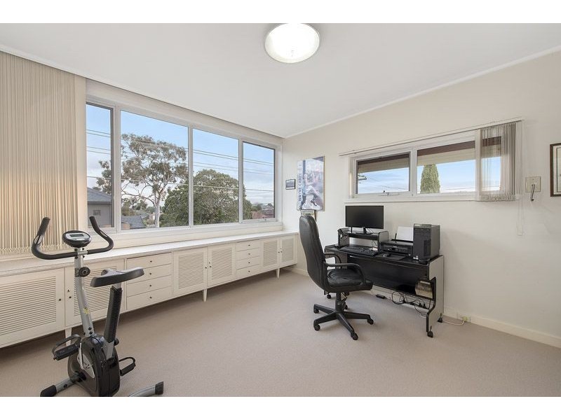 52 Chapman Avenue, Glenroy VIC 3046