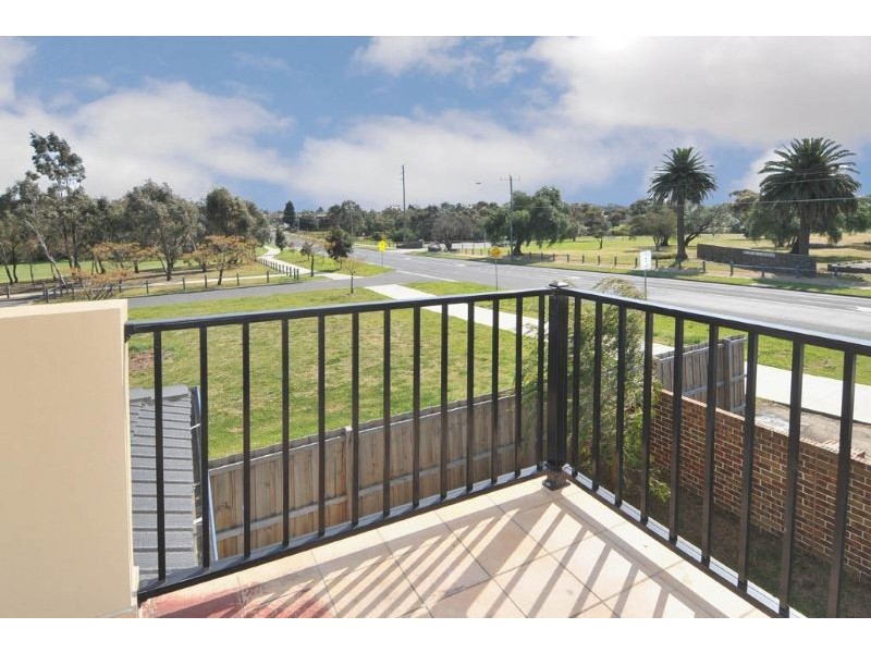 1/213-215 Camp Road, Broadmeadows VIC 3047