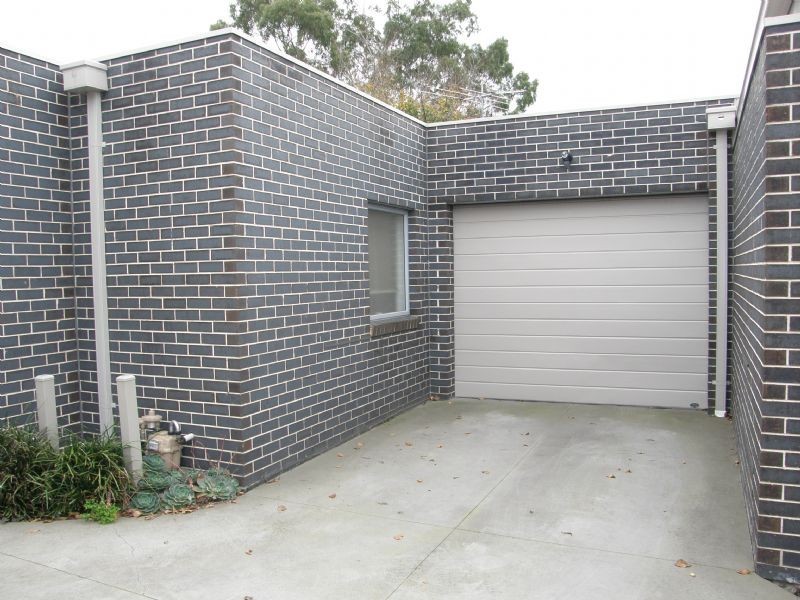 2/86 Hubert Avenue, Glenroy VIC 3046