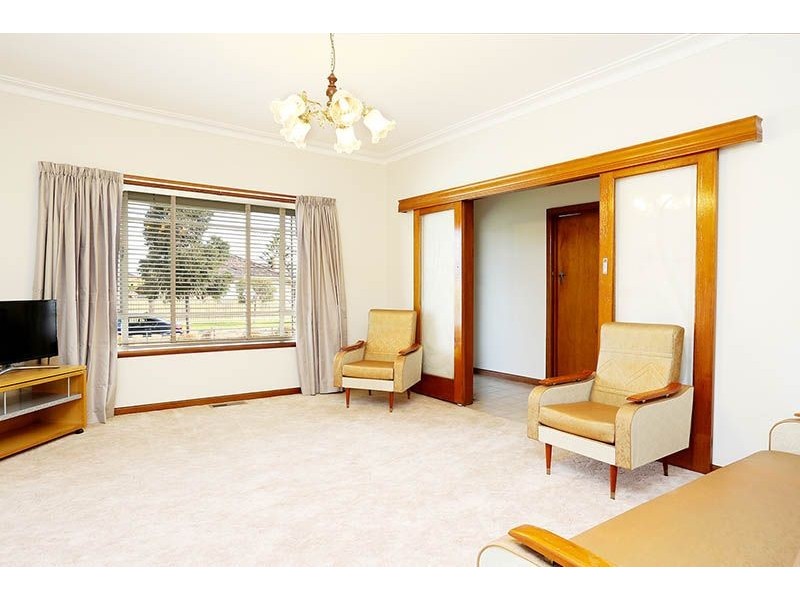 110 Jukes Road, Fawkner VIC 3060