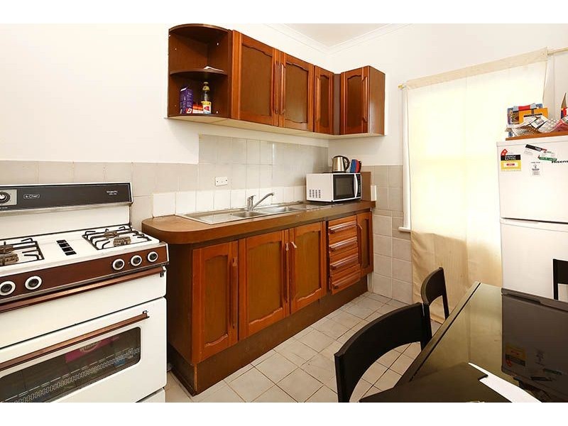 15b George Street, Glenroy VIC 3046