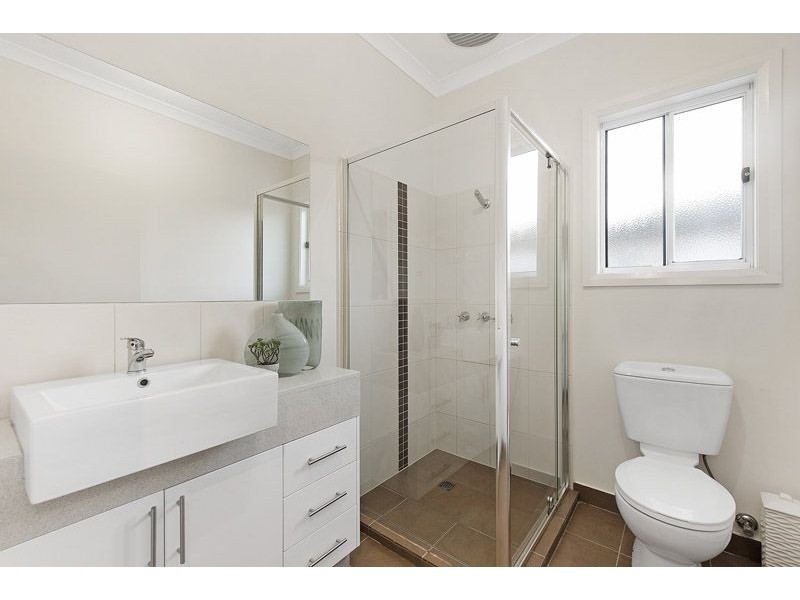 3/27 Finchley Avenue, Glenroy VIC 3046