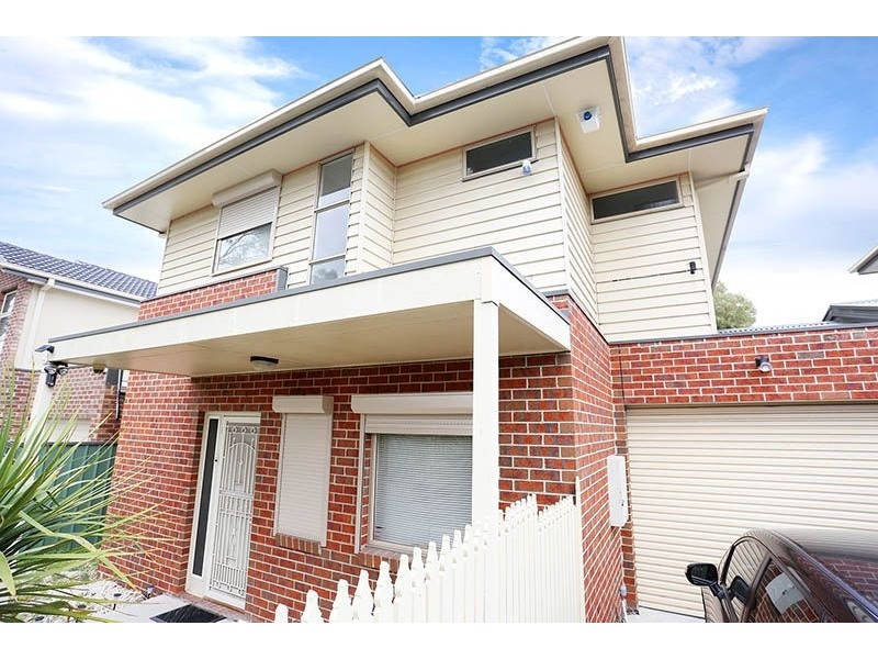 B/73 Station Road, Glenroy VIC 3046