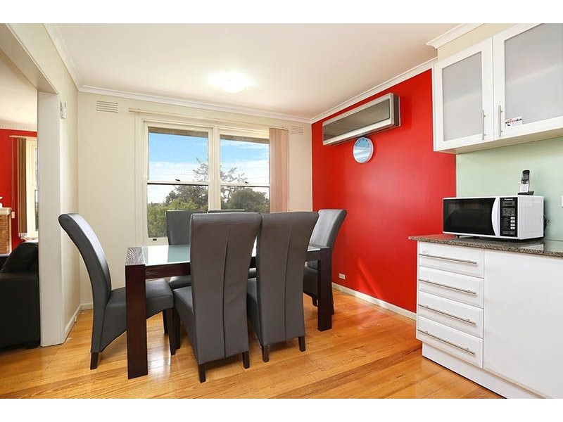 7 Valley Crescent, Glenroy VIC 3046