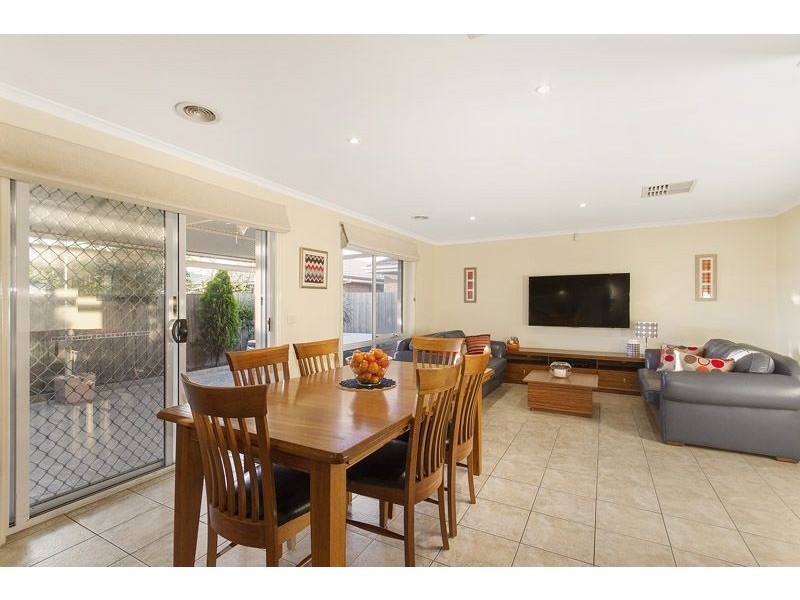 2A Eileen Street, Hadfield VIC 3046