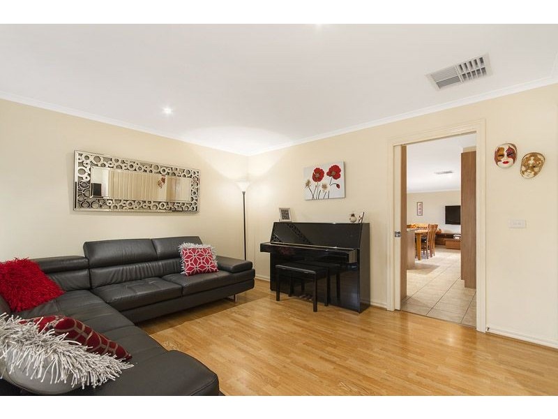 2A Eileen Street, Hadfield VIC 3046