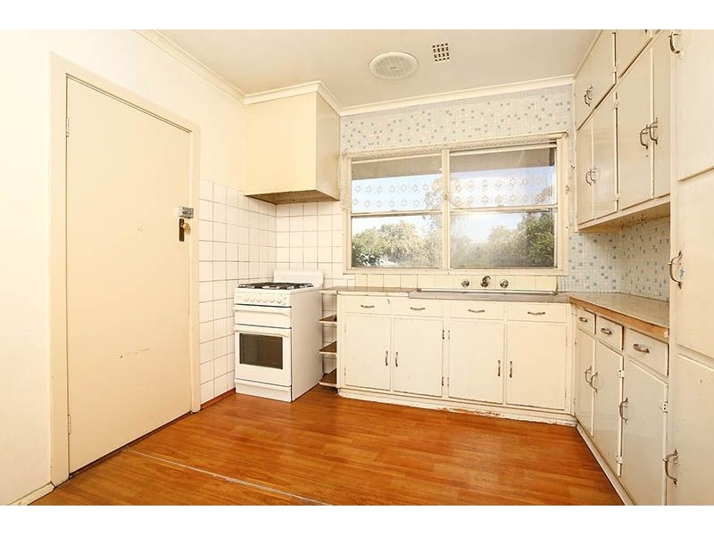 8 Keith Crescent, Broadmeadows VIC 3047