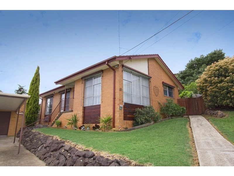 10 Rose Court, Jacana VIC 3047