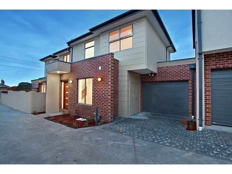 2/66 Everard Street, Glenroy VIC 3046