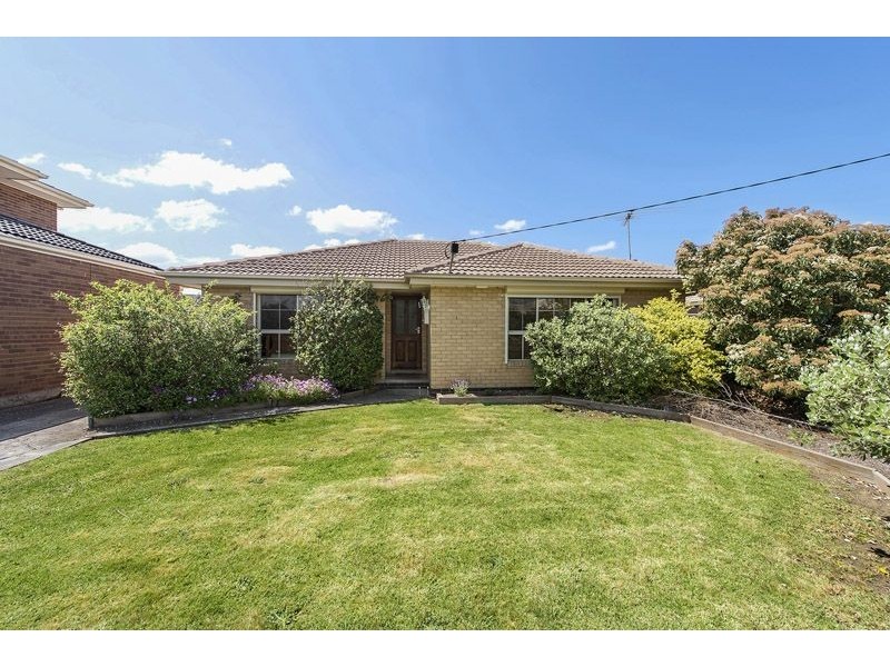 34 Oulton Street, Fawkner VIC 3060
