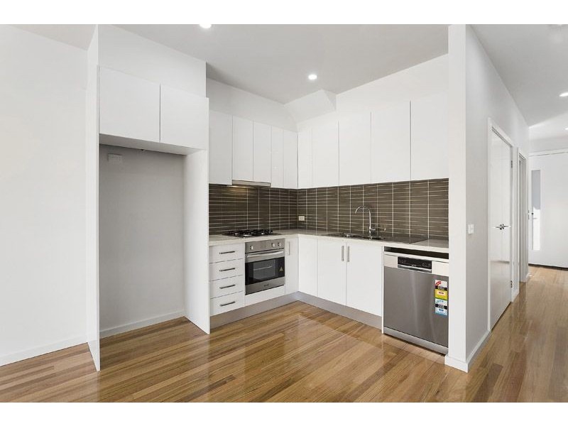 2/33 William Street, Glenroy VIC 3046