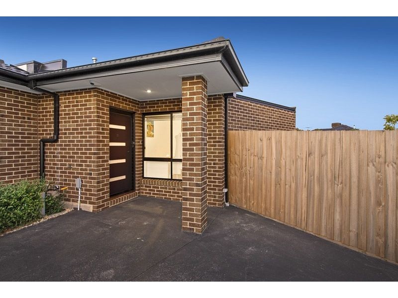 6/18 Josephine Street, Oak Park VIC 3046