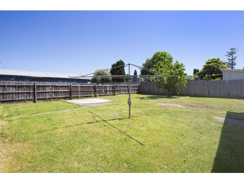 24 Hilton Street, Hadfield VIC 3046