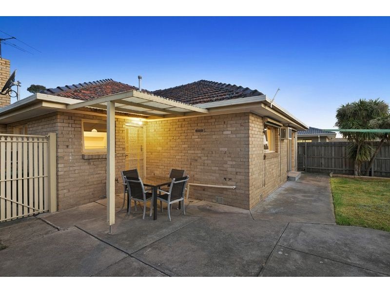 61 Beatty Avenue, Glenroy VIC 3046
