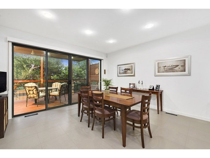 2/57 Outlook Drive, Glenroy VIC 3046