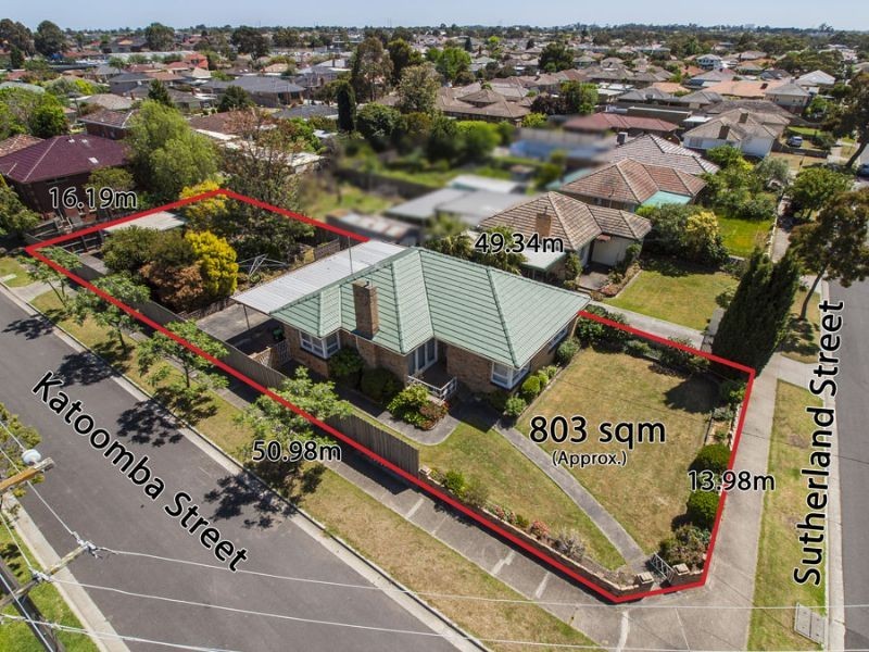 17 Sutherland Street, Hadfield VIC 3046