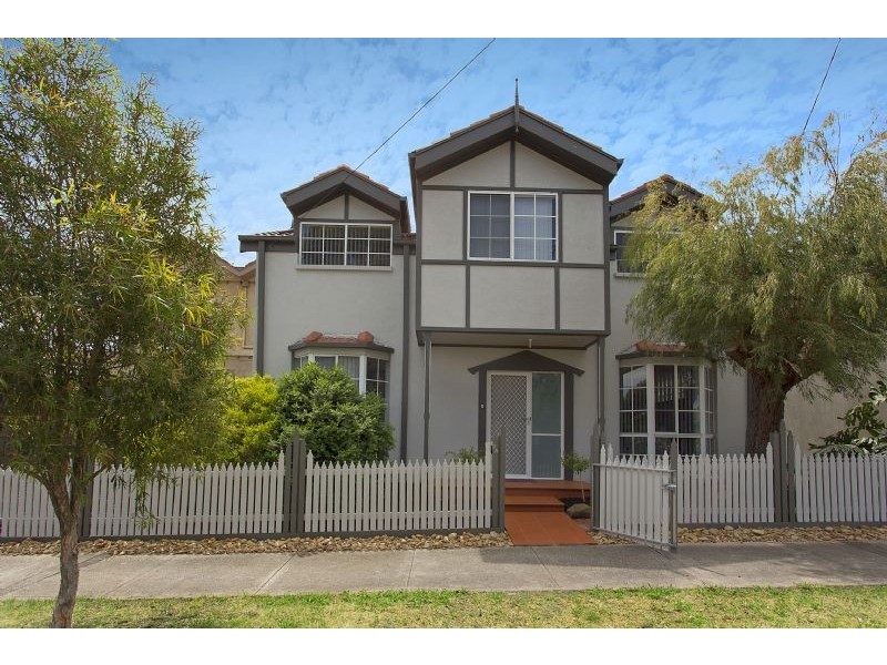 2A Harra Court, Oak Park VIC 3046