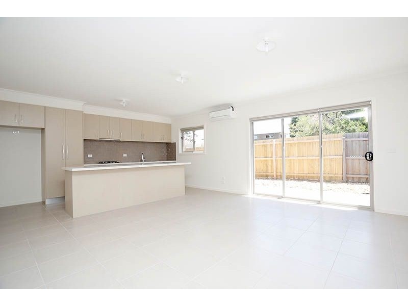5a Warnock Street, Broadmeadows VIC 3047