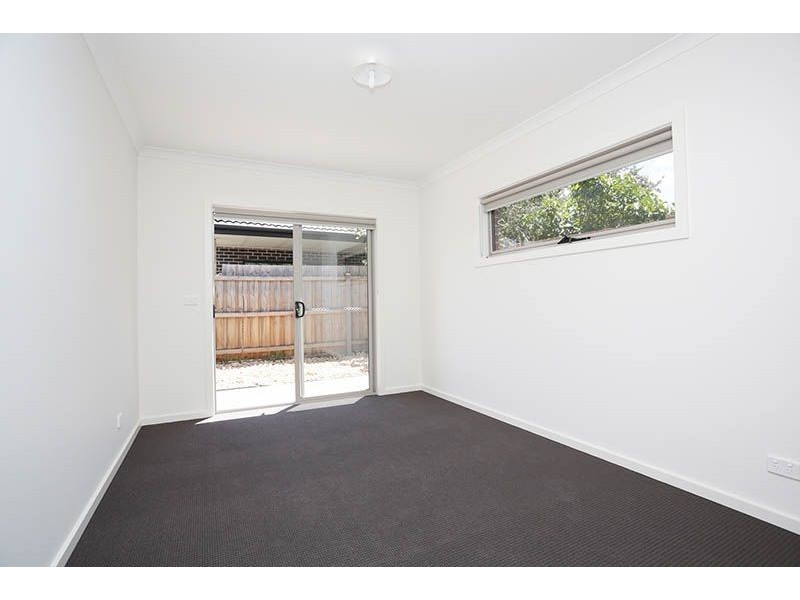 5a Warnock Street, Broadmeadows VIC 3047