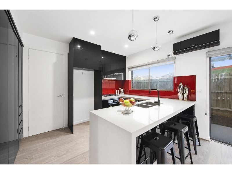 2B Lyons Street, Glenroy VIC 3046