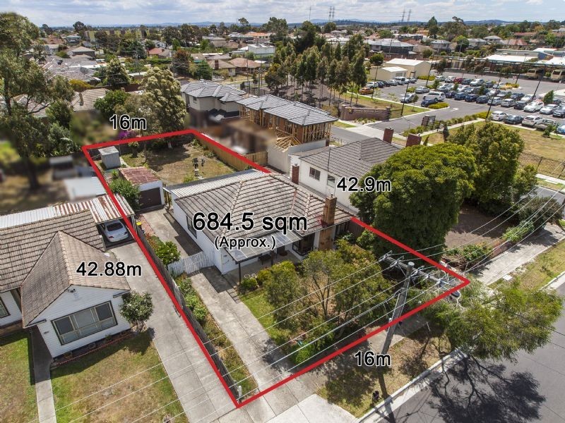 33 Salisbury Street, Glenroy VIC 3046