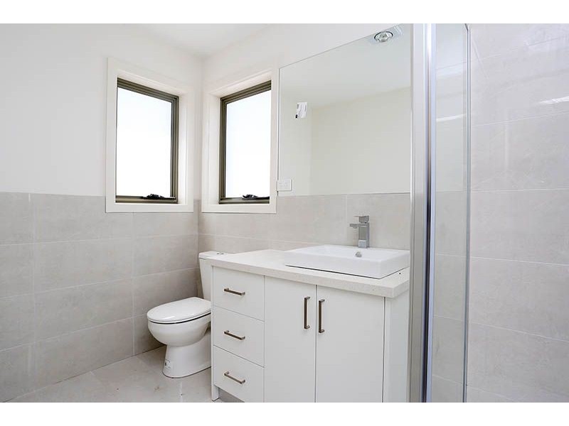 137 Melbourne Avenue, Glenroy VIC 3046