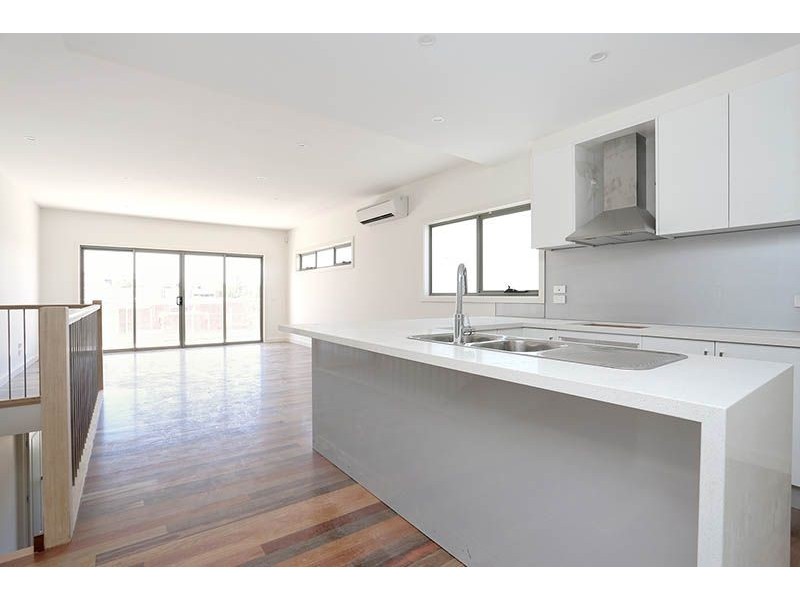 13b Cromwell Street, Glenroy VIC 3046