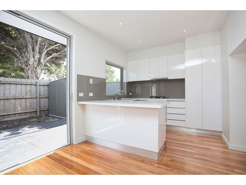 3/6 Newton Street, Glenroy VIC 3046