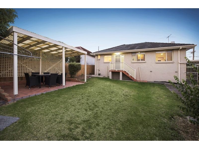 266 West Street, Glenroy VIC 3046