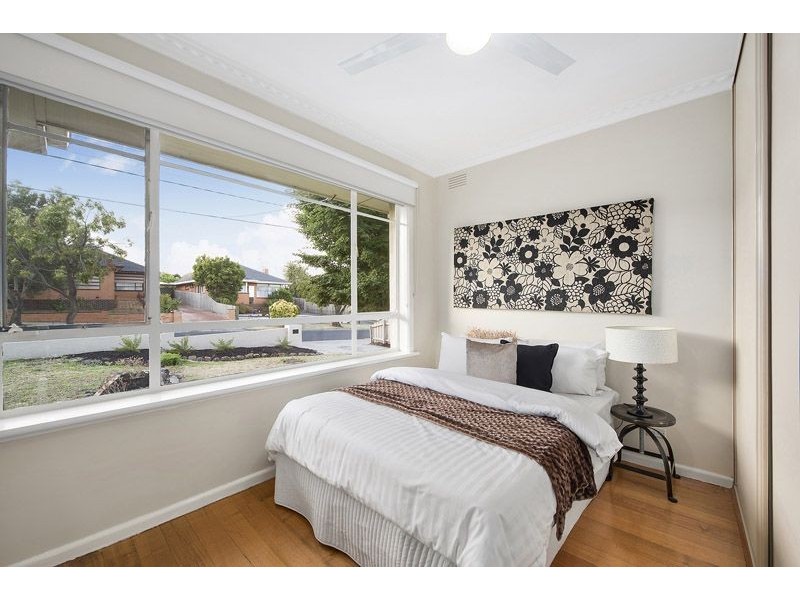 266 West Street, Glenroy VIC 3046