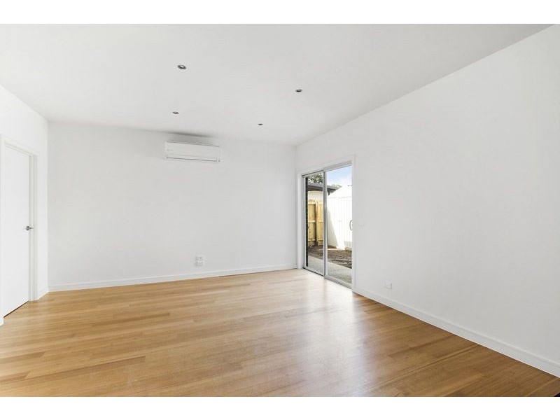 1/8 Ogden Street, Glenroy VIC 3046