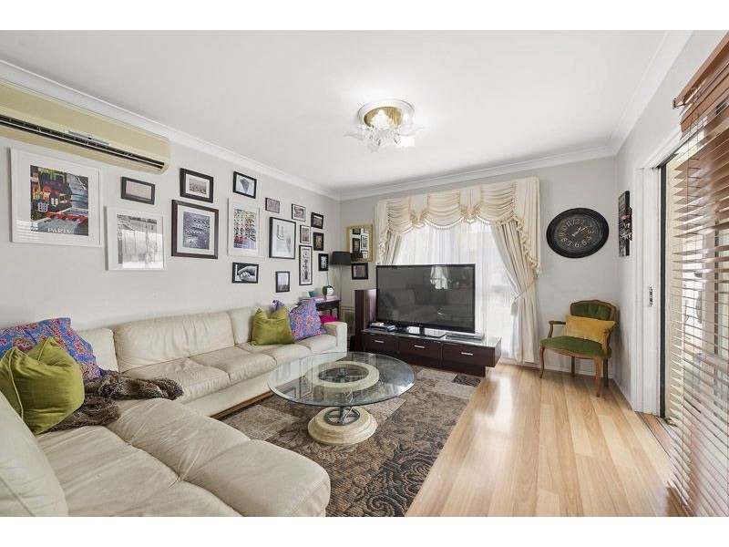 13 Gunbower Crescent, Meadow Heights VIC 3048