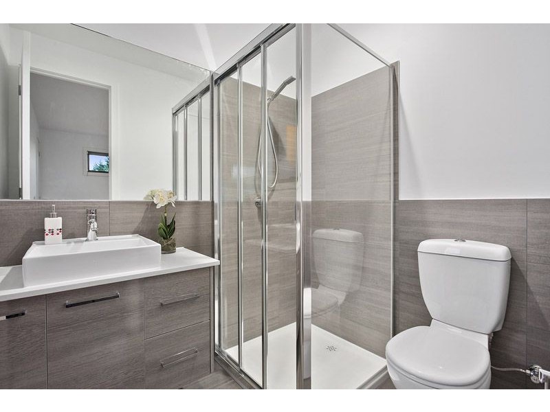 1/2 Langton Street, Glenroy VIC 3046