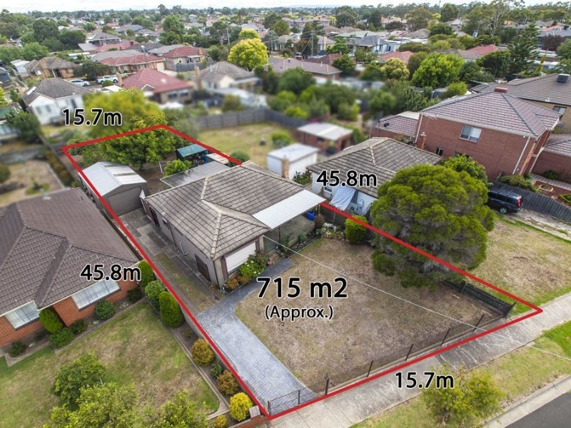 18 Barina Road, Oak Park VIC 3046
