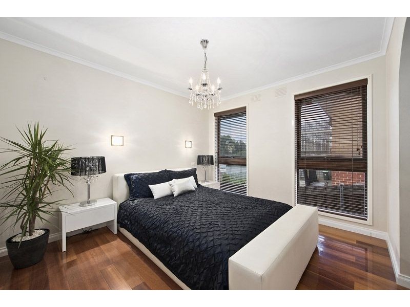 11 Cross Terrace, Glenroy VIC 3046