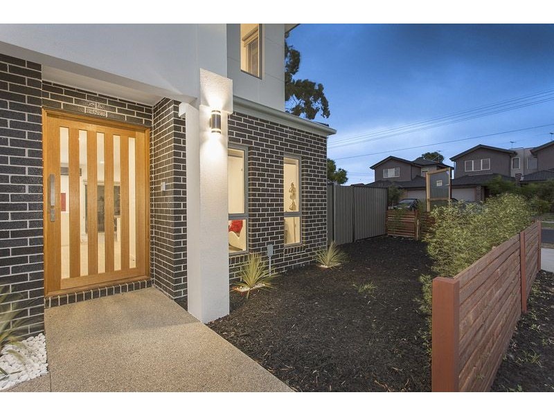 2C Lyons Street, Glenroy VIC 3046